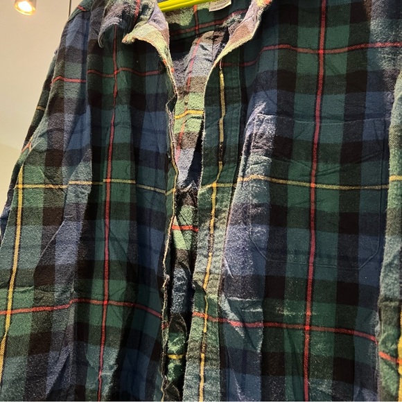 L.L. Bean Men’s Plaid Shirt Lot XL - Picture 8 of 12